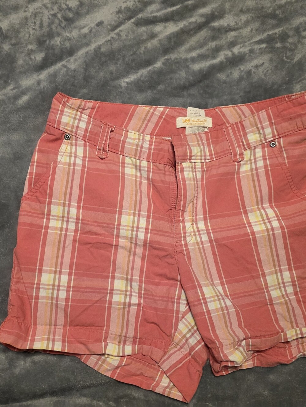Lee Coral Pink Plaid Women’s Shorts
